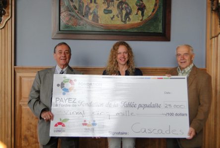 Cascades donne 25 000 $ à la Fondation de la Tablée populaire