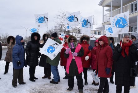 Les employés du 600 Bousquet reprennent la grève