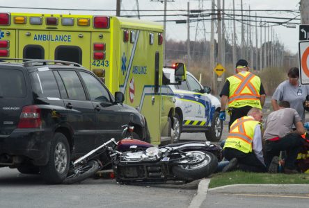 Une motocycliste blessée