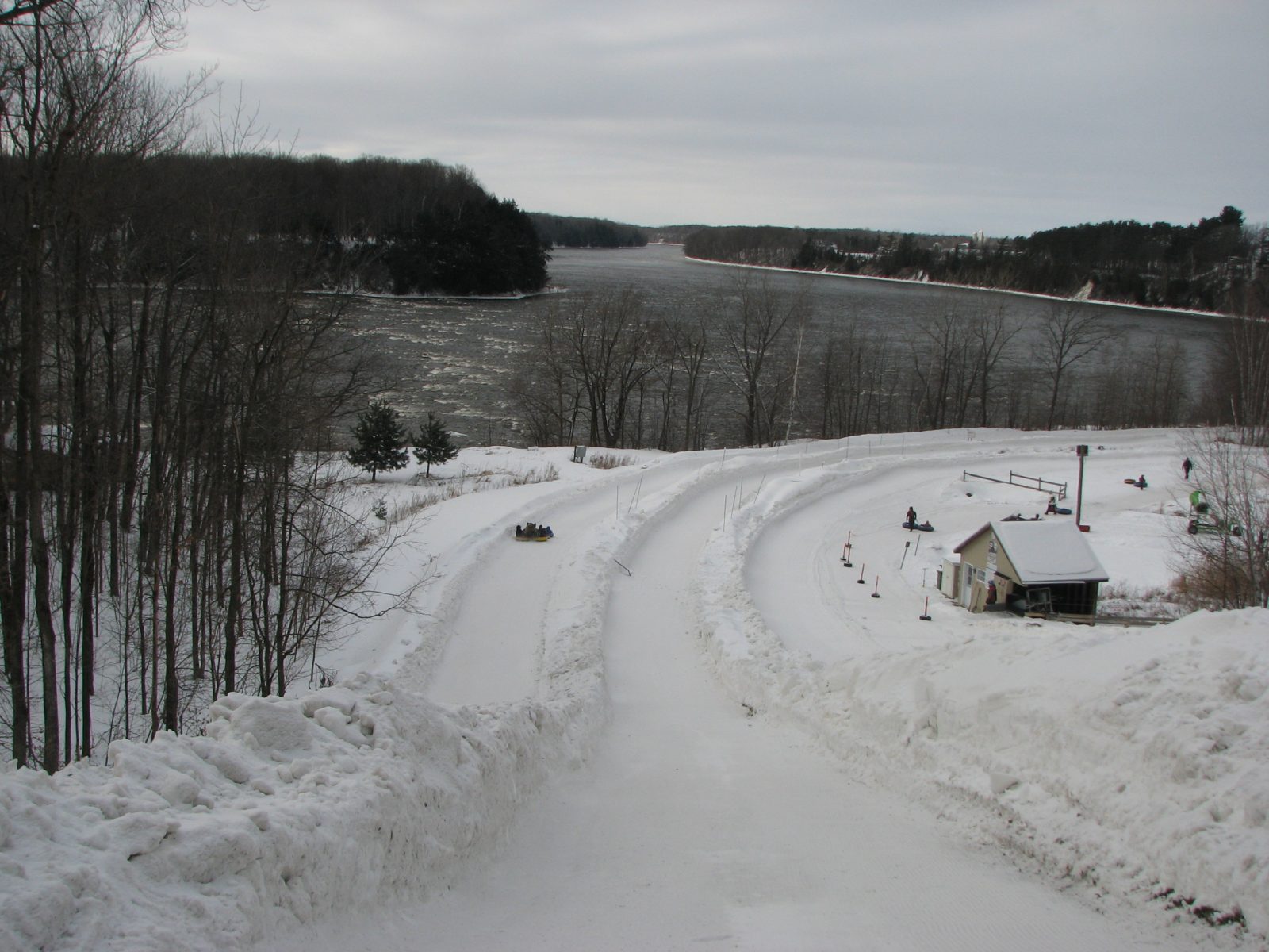 Ouverture des glissades à la Courvalloise