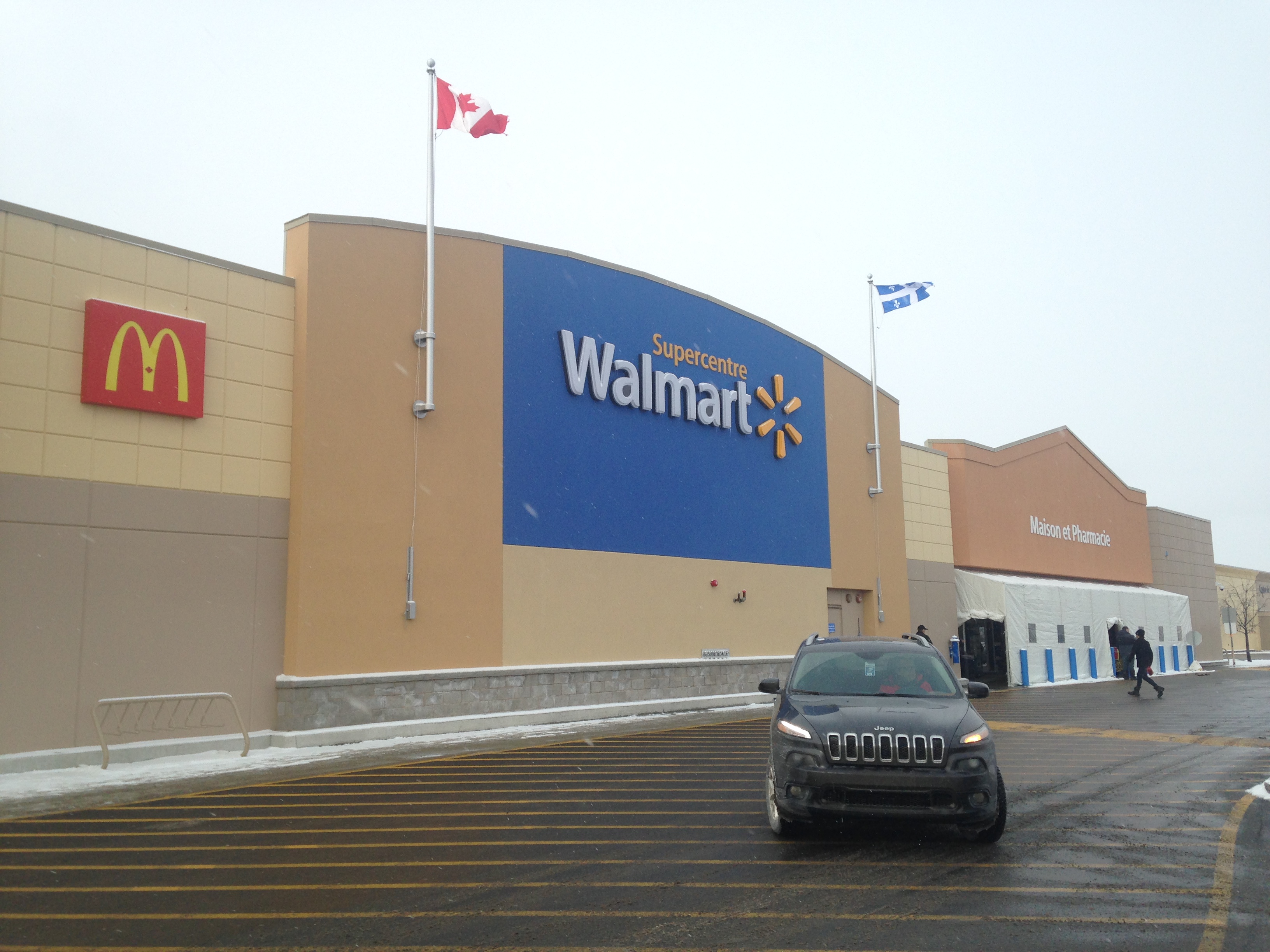 Un cas de COVID-19 au Walmart de Drummondville - LExpress