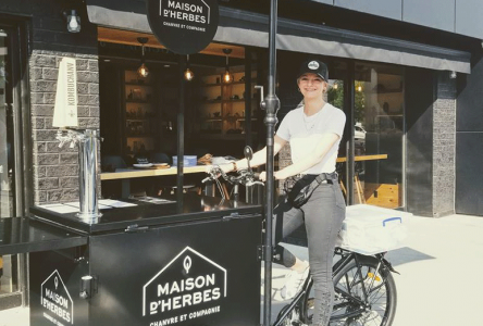 Un premier café-vélo ouvre à Drummondville