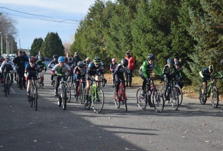 Cyclocross : plus de 400 coureurs présents à Drummondville