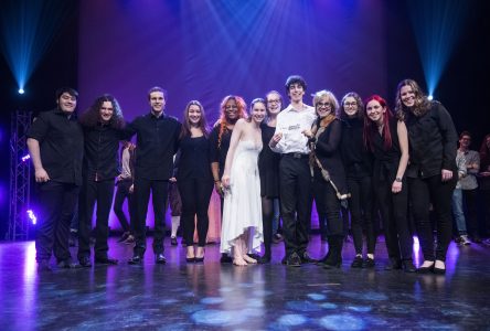 Samuel Fecteau et ses musiciens à la finale régionale de Cégep en spectacle