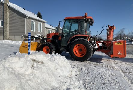 Déneigement : une entreprise déplore un règlement de la Ville