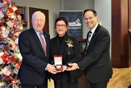 Louise Rajotte honorée par le lieutenant-gouverneur du Québec