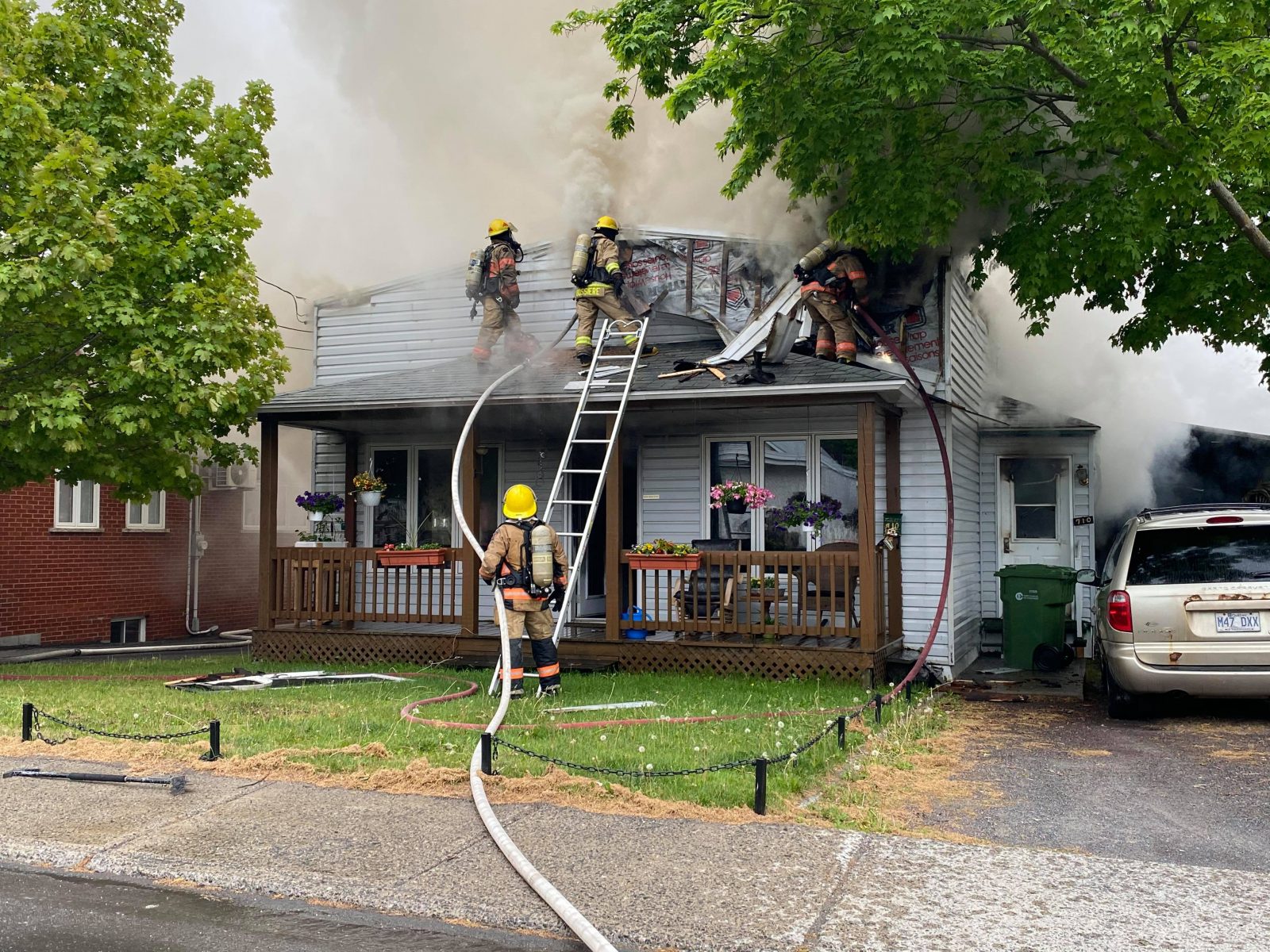 Une résidence incendiée à Saint-Charles