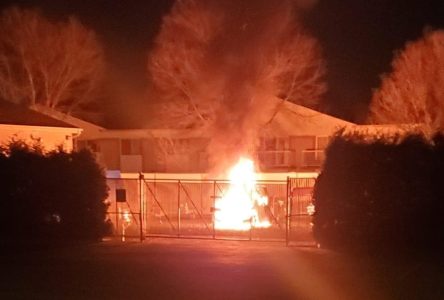 Incendie suspect la nuit dernière (photos et vidéo)