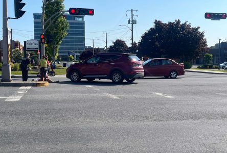 Une piétonne happée par une voiture sur le boulevard Saint-Joseph