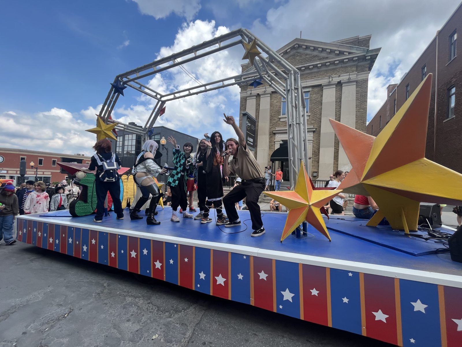 Festival JAIME : une foule bigarrée, mais plutôt sage