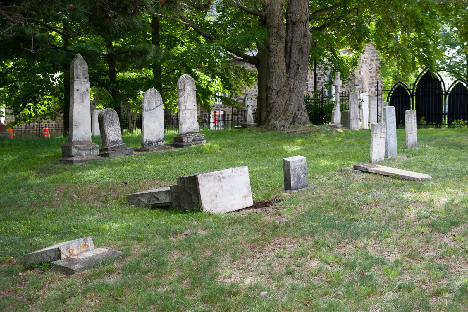 Le cimetière de l’église St. George est la cible de vandales
