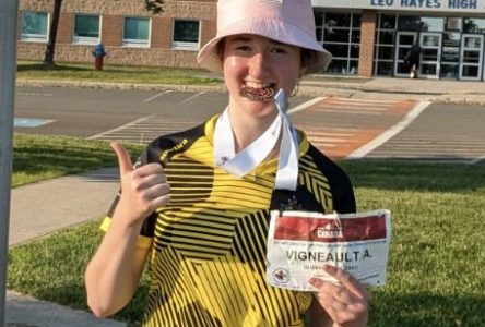 Tir à l’arc : Amélie Vigneault médaillée au championnat canadien