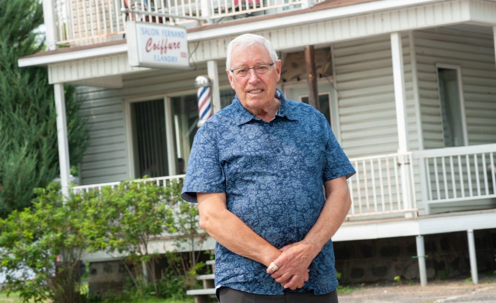 Un barbier bonconseillois toujours actif à 80 ans