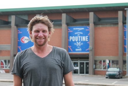 Le plus ancien bénévole du Festival de la poutine est un Français