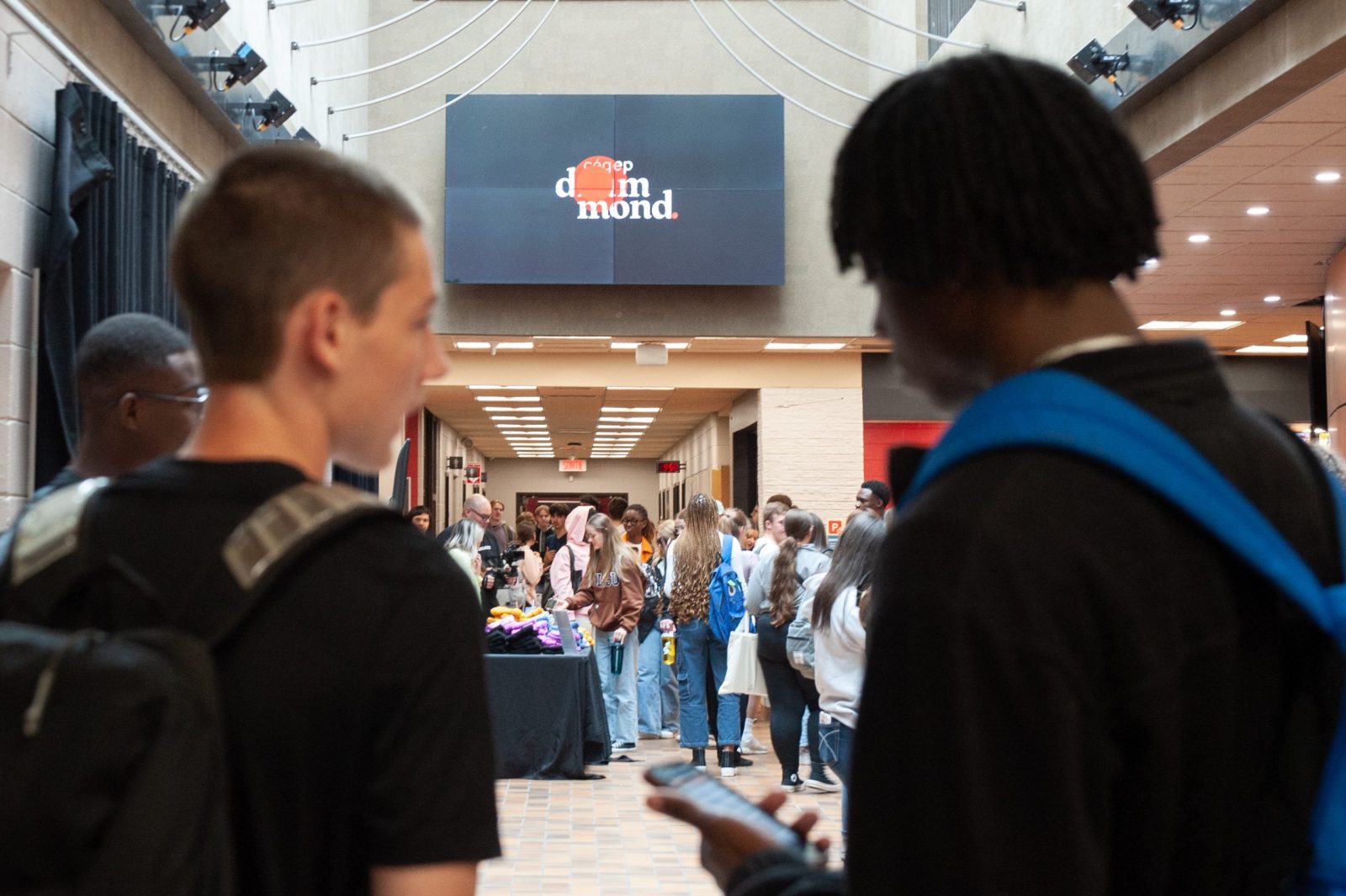 Lancement d’une campagne nationale pour les besoins des étudiants