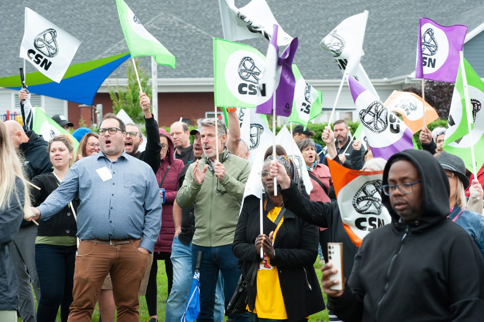 Ils manifestent contre la privatisation croissante du réseau de la santé